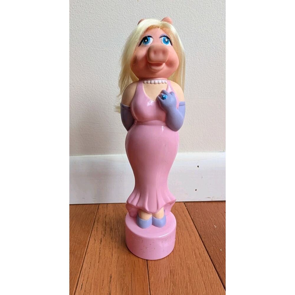 Vintage 1988 Jim Henson Muppets Miss Piggy Figural Shampoo Bottle Soakie DuCair